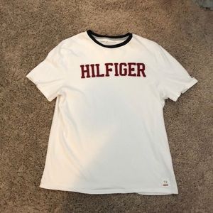 ! BRAND NEW ! Tommy Hilfiger Shirt
